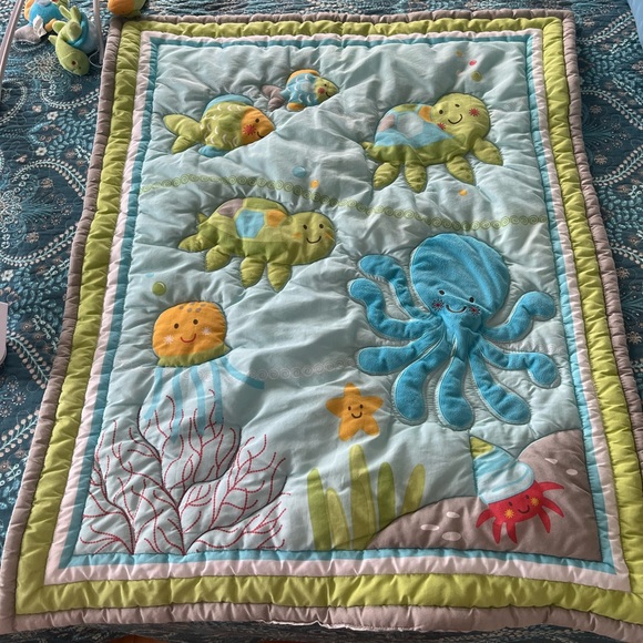 Gender Neutral Mobile, Crib Comforter, and Pictures - Picture 9 of 10